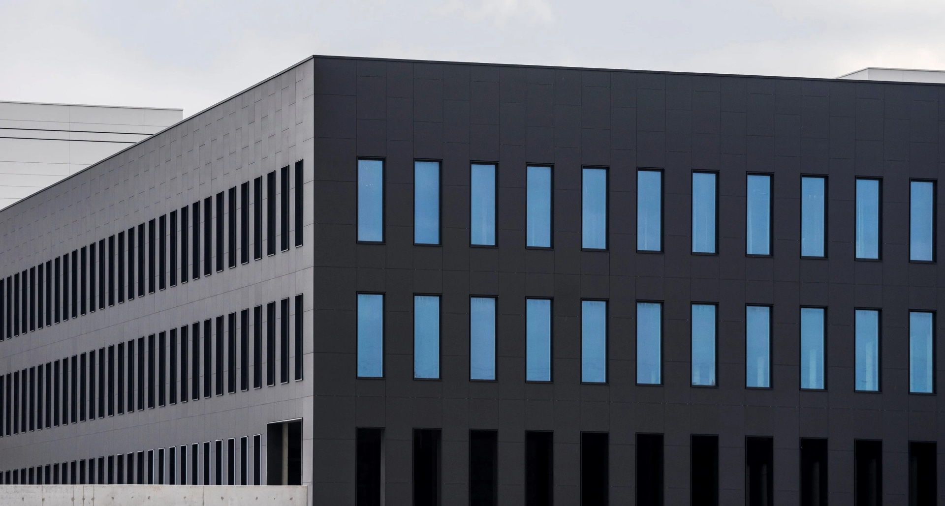 Surfaces & Materials - Premium Engineered Surfaces Attainable Luxury Living - Surfaces and materials, sintered stone, engineered surfaces in Dubai